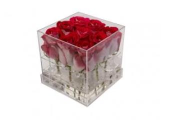 9 Fresh Roses in Acrylic Box